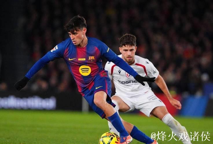 天才中场超梅西独享西甲第1，巴萨2-0奥萨苏纳，年度百球完爆皇马